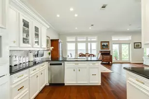 7306 Offats Point Cir, Galveston, TX 77551 - Photo 34