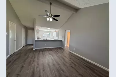 14010 Towneway Drive, Sugar Land, TX 77498 - Photo 12