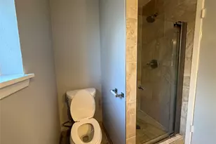 14010 Towneway Dr, Sugar Land, TX 77498 - Photo 22