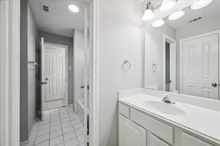 5102 Hidden Brook Ln, League City, TX 77573 - Photo 30