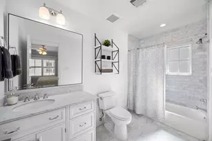 1741 Banks St, Houston, TX 77098 - Photo 30