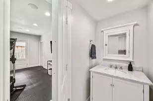 1741 Banks St, Houston, TX 77098 - Photo 42