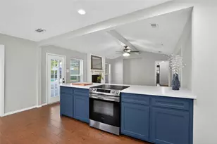 27117 Pyeatt Ln, Conroe, TX 77385 - Photo 16