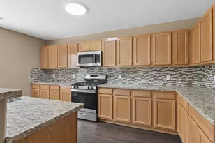 19414 Remington Prairie Dr, Houston, TX 77073 - Photo 10
