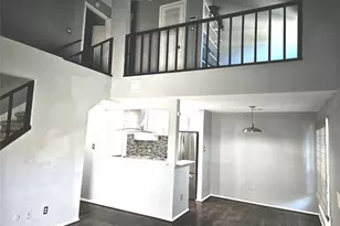 3566 Ocee St, Houston, TX 77063 - Photo 2