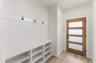 7809 Dyer St, Houston, TX 77088 - Photo 2