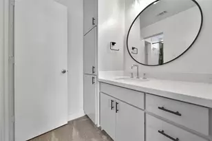 5022 Darling St, Houston, TX 77007 - Photo 34