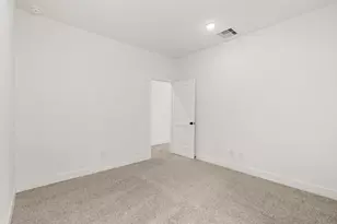 536 Red Cascade Trl, Willis, TX 77318 - Photo 14