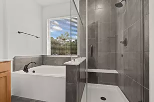 536 Red Cascade Trl, Willis, TX 77318 - Photo 12