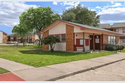1100 W Austin St, Sanger, TX 76266 - Photo 2