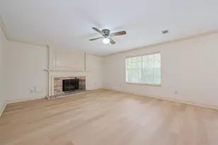 3614 Bee Bayou Ln, Sugar Land, TX 77479 - Photo 6