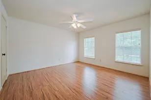 3614 Bee Bayou Ln, Sugar Land, TX 77479 - Photo 32