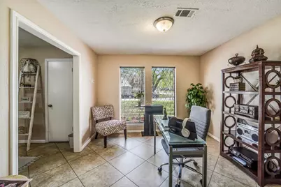 4910 Charade Drive, Houston, TX 77066 - Photo 16