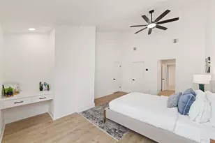 9374 Briar Forest Dr, Houston, TX 77063 - Photo 14