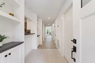 9374 Briar Forest Dr, Houston, TX 77063 - Photo 30