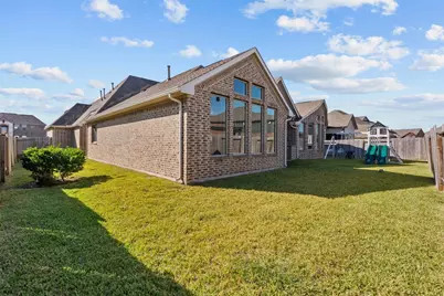 1713 Waterlilly River Lane, League City, TX 77573 - Photo 42