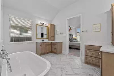 1713 Waterlilly River Lane, League City, TX 77573 - Photo 24