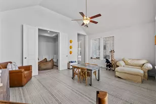 1713 Waterlilly River Ln, League City, TX 77573 - Photo 36