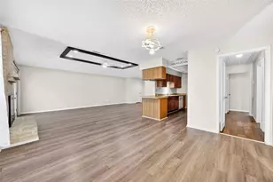 11103 Bellerive Dr, Houston, TX 77072 - Photo 10