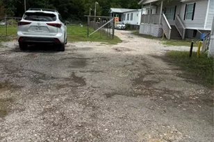 4915 Apache Ln Ln, Crosby, TX 77532 - Photo 2