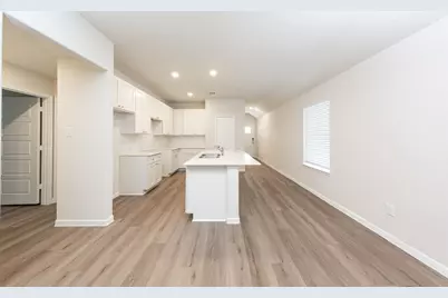 15647 Agave Valley Trail, Houston, TX 77090 - Photo 4