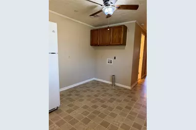 300 Avenue C, Richmond, TX 77406 - Photo 8