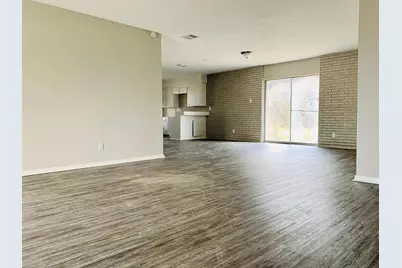 7 Richards Courts, La Marque, TX 77568 - Photo 6