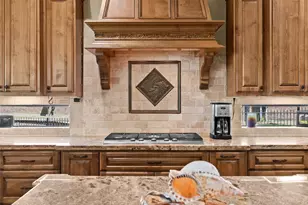 5220 Forest Cove Dr, Dickinson, TX 77539 - Photo 10