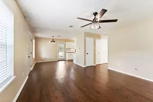 220 N William Barnett Ave, Cleveland, TX 77327 - Photo 14