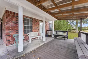 220 N William Barnett Ave, Cleveland, TX 77327 - Photo 2