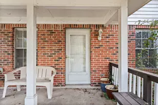 220 N William Barnett Ave, Cleveland, TX 77327 - Photo 10