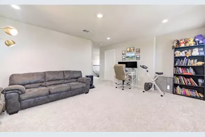 12539 Colchester Creek Court, Houston, TX 77047 - Photo 16