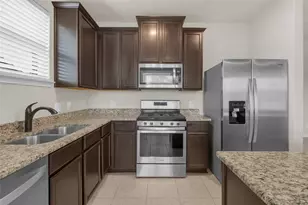 7730 Boulder Sunstone Ln, Conroe, TX 77304 - Photo 8