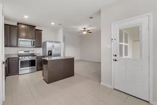 7730 Boulder Sunstone Ln, Conroe, TX 77304 - Photo 12