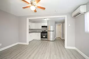8127 Colonial Ln, Houston, TX 77051 - Photo 1