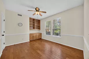27 Shining Lakes Pl, The Woodlands, TX 77381 - Photo 4