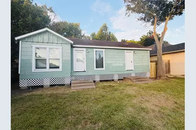 4605 Dakota Street, Dickinson, TX 77539 - Photo 2