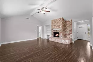 11703 Brighton Ln, Meadows Place, TX 77477 - Photo 16