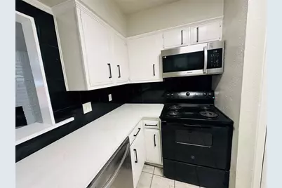 6869 Chasewood Drive, Houston, TX 77489 - Photo 30