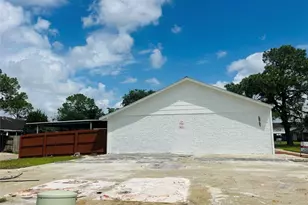 6869 Chasewood Dr, Houston, TX 77489 - Photo 12