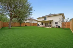 9130 Garden Breeze Dr, Houston, TX 77075 - Photo 4