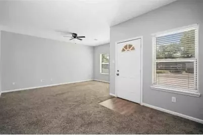5101 Southwind Street, Houston, TX 77033 - Photo 4