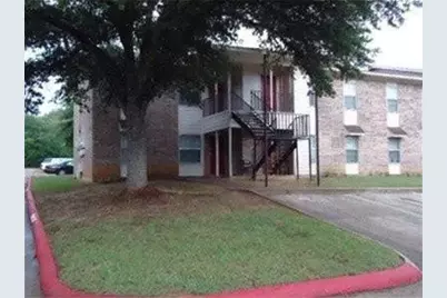 1600 E Murchison St, Palestine, TX 75801 - Photo 1