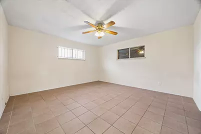 7119 Long Point Road, Houston, TX 77055 - Photo 16