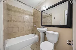 7119 Long Point Rd, Houston, TX 77055 - Photo 14