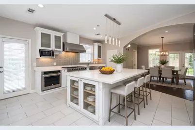9715 Atwell Drive, Houston, TX 77096 - Photo 6