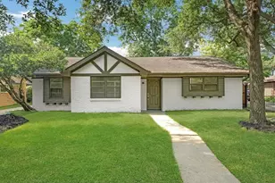 5822 Belrose Dr, Houston, TX 77035 - Photo 1