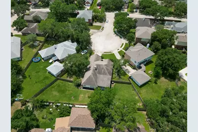 6314 Briar Cross Court, Houston, TX 77084 - Photo 8