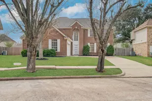 206 Needleleaf Ln, Sugar Land, TX 77479 - Photo 2