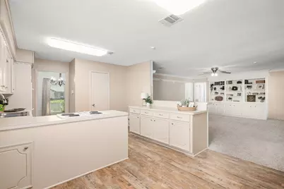 3002 Village Lane, Deer Park, TX 77536 - Photo 16